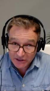 Everyone's talking about the Benton Irises. Bred by artist Cedric Morris,  they are a key plant in Sarah Price's gold-winning show garden at  #rhschelseaflowershow, which is inspired by Cedric Morris and his