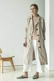 This is a great option for women who love a printed coat, but who don't want to. Pin Di Vintage Spirit