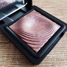 tasarimina renklerine ve yapisina asik oldugum goz fari serisi kiko water eyeshadow 202 shimmeraddict kikotrendsetters