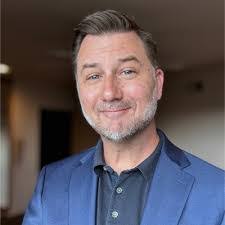 Dwight Goins's Instagram, Twitter & Facebook