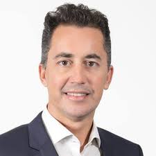 Manuel Calvo's Instagram, Twitter & Facebook