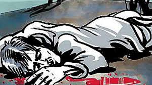 जब पति ने पत्नी को करीब से देखा तो उसकी मृत्यु.........