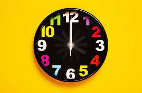 Find & download free graphic resources for clock. 30 000 Best Wall Clock Photos 100 Free Download Pexels Stock Photos