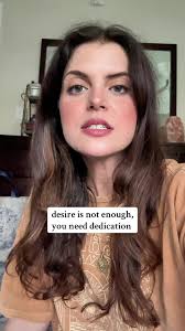 Deena (@deenapaige.wellness)