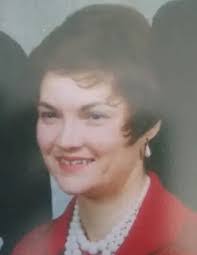 Hannah Behr's Instagram, Twitter & Facebook