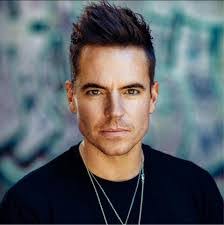 Tom Vaughan's Instagram, Twitter & Facebook