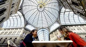 No, il coprifuoco va rispettato anche nei ristoranti che domani, 26 aprile, con nuove regole possono sono stato tra quelli che auspicava il coprifuoco alle 23, ma la cabina di regia, dove siedono i rappresentanti di tutti i partiti, ha deciso per le 22, le. Zona Gialla E Arancione Regole Weekend Spostamenti Seconde Case Ristoranti E Coprifuoco Il Mattino It
