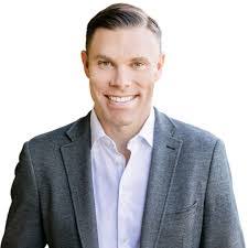 Casey Lesher's Instagram, Twitter & Facebook