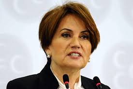 Meral akşener 18 temmuz 1956 yılında dünyaya gelmiştir. Meral Aksener Timeturk Haber