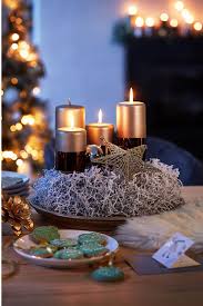 Goldener Adventskranz Weihnachten Weihnachtsdeko Winterdeko Dekoideen Depot Kerzen Adventskranz Adventskranz Weihnachtsdeko Gold