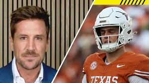 Devin Roche scores 15-yard rushing touchdown