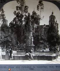 Plaza Y Fuente En La Villa De Guadalupe Hacia 1900 Fotos De Ciudad De Mexico Distrito Federal Me La Villa De Guadalupe Fotos De Ciudades Historia De Mexico