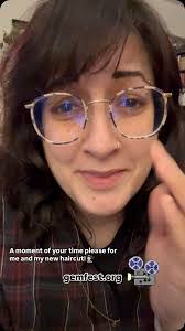 Loretta Seto's Instagram, Twitter & Facebook