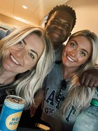 Ashleigh Amber. (@ashhhritz) • Instagram photos and videos