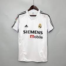 Elmer bennett, sonko, herreros, louis bullock, gelabale, felipe reyes, hervelle, stojic, bueno, hamilton. Real Madrid 2004 2005 Home Football Shirt
