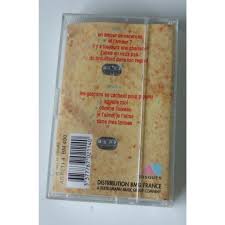 Il s'agit de la troisième série dérivée d'hélène et les garçons, dont elle reprend plusieurs personnages, après le miracle de l'amour et les vacances de l'amour. Un Amour De Vacances By Christophe Ripper Tape With Dom88 Ref 116118145