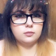 Sabrina Damron's Instagram, Twitter & Facebook