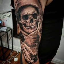 Pin By Fernando Barbosa On Tatuajes Tattoos For Guys Skull Tattoos Skull Tattoo