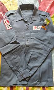 Contohnya seperti baju pdh mahasiswa, baju pdh pramuka, baju pdh karang taruna, baju pdh kami juga menyediakan berbagai referensi desain baju pdh organisasi yang telah kami buat selama. Kemeja Pmr Fesyen Wanita Pakaian Wanita Atasan Di Carousell