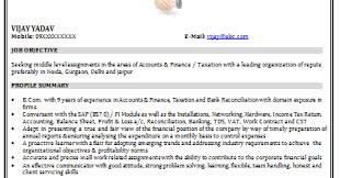 The format you choose for your resume as a fresher is important to properly highlight your skills and strengths. Fresher Resume Format For Sql