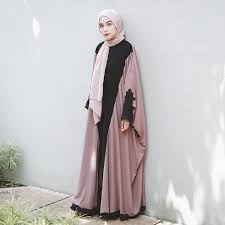 10 warna cat untuk kamar tidur sempitkecil. Tampil Fashionable Anti Ribet Berikut Inspirasi Busana Muslim Warna Pastel Ala Selebgram