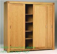 Lemari pakaian 4 pintu kayu jati harga murah model desain almari baju jepara minimalis mewah modern dan klasik terbaru daun kaca cermin yang menarik untuk anda jadikan inspirasi ide dekorasi perabot set kamar tidur anda. Lemari Pakaian Kayu Jati Jepara Mebel Furniture Jepara