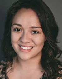 Cara Compton's Instagram, Twitter & Facebook