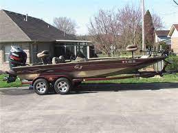 Powered by a range of mercury outboard engines, the reliability and focus in the fishing boat category. Viewing A Thread Crestliner Pt18 Or Pt20