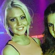 Danielle†Lennox (@danielle_lennox)