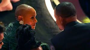 28.03.2022 · pinkett smith, 50, has been vocal about dealing with hair loss for some time, first revealing that she was living with the autoimmune disorder publicly in 2018 on her red table talk series. A4gaxfl7uca7dm