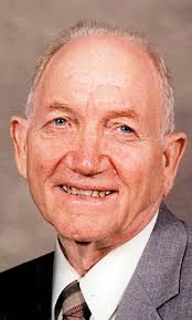 Hal Howington Sr., decoratedWorldWar II vet