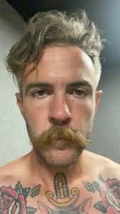 We’re playing @2000trees_festival so if you’re going then come see the show  !!!! Peace . GLOO