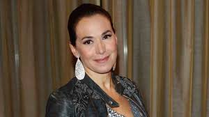 «il collega ha sentito uno strano rumore, poi l'ha vista nella macchina». Barbara D Urso Chi E L Uomo Che Ha Sposato E Che Poi L Avrebbe Tradita