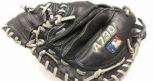 Wilson A730 Dkcm 32 5 Rht Catcher S Mitt Glove Black Leather Gray Laces Leather Black Leather Hiking Boots
