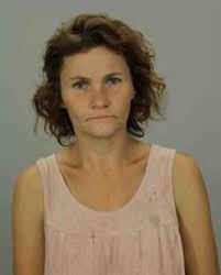 Deputies arrest woman with warrants