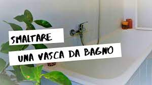 In particolare, lo smalto che riveste la sua superficie può perdere la sua lucentezza facendo apparire la vasca opaca e sbiadita.inoltre, in alcuni casi, lo smalto tende ad ingiallirsi rendendo la vasca da. Come Verniciare Una Vasca Da Bagno Rovinata Youtube