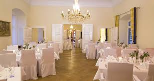 Die burg stettenfels verfügt über räumlichkeiten und gärten in unterschiedlicher größe, die ihnen für ihr fest zur. Feiern Auf Burg Stettenfels Tagungen Feiern Kulturveranstaltungen In Untergruppenbach