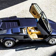 The lamborghini countach was the first modern supercar. 03w8mehbn2qzem