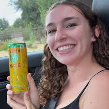 Hi! I'm Hailey Fallon & i'm from Yorkville, Illinois. I am 100% committed  to Oregon & plan