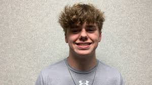 Houma Christian baseball player Thomas Amador signs with UNO