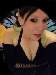 I'm all about the 4 G's. God. Goals. Growing. Glowing 🙏🏽