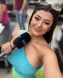 Omar Moncada's Instagram, Twitter & Facebook