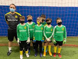 Der bvb steht für das intensive fußballerlebnis, also für emotionalität, die für uns brücken zu vielen menschen baut, die sich gewöhnlich nicht für . Bvb International Academy