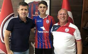 Altınordu son dakika transfer haberleri, altınordu fikstürü, maç sonuçları, kadrosu, puan durumu ve daha fazlası için www.tr.beinsports.com.tr adresini ziyaret edin. Ravil Tagir Bei Altinordu Auf Soyuncus Spuren In Die Turkische Nationalelf