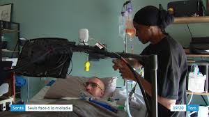 S'il y avait un message, en tant que malade, ce serait que tout est possible, explique à l'afp guilhem pone. Maladie De Charcot La Difficile Prise En Charge Des Soins De Pone Youtube