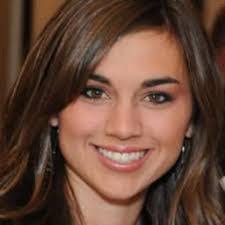 Samantha Fischer's Instagram, Twitter & Facebook