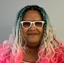 Rose Ordway's Instagram, Twitter & Facebook