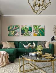 Tropical Motifs In Small Moscow Apartment 57 Sqm Photos Ideas Design Living Room Decor Apartment Casual Living Room Design Living Room Green