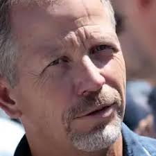 Bob Stapleton: Age, Net Worth, Biography & Career Highlights