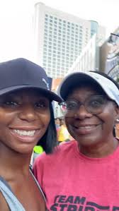 This morning’s 5K hosted by the @atlantatrackclub honoring the late Officer  #DavidRose downtown. I just walked today in support. My mom is the track  star in the family!